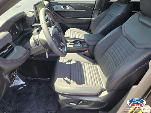 Agate Black Metallic 2026 Ford Explorer ST-Line