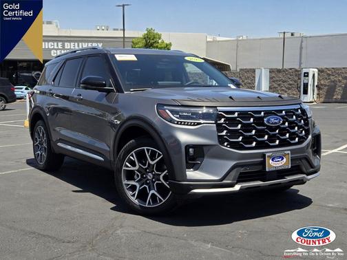 Carbonized Gray Metallic 2025 Ford Explorer Platinum