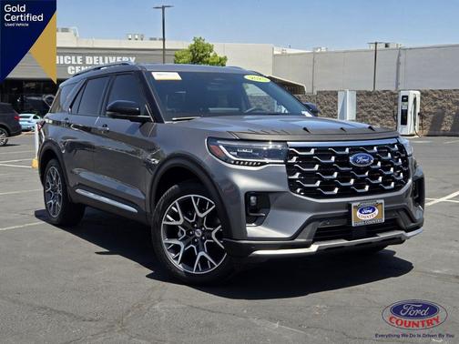 Carbonized Gray Metallic 2025 Ford Explorer Platinum