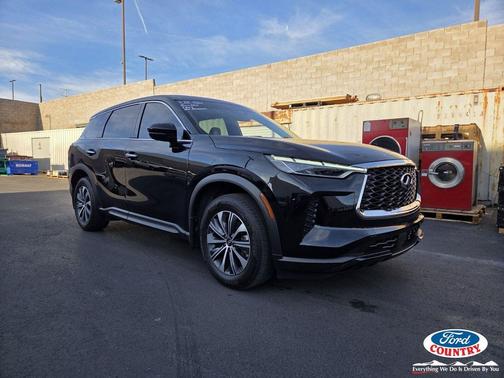 2025 INFINITI QX60 Pure