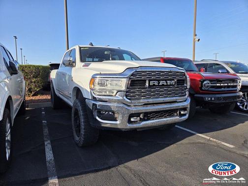 Bright White Clearcoat 2022 RAM 3500 Limited