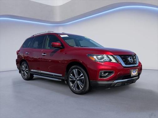 2019 Nissan Pathfinder Platinum