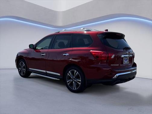 2019 Nissan Pathfinder Platinum
