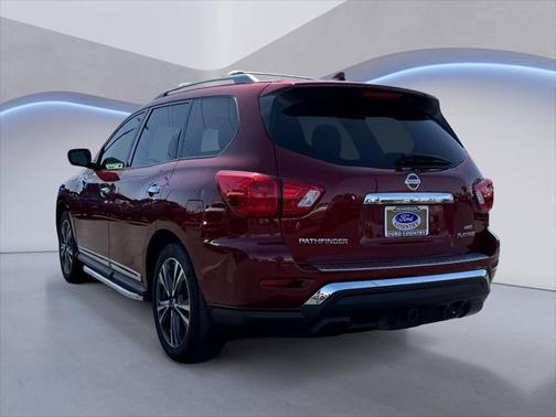 2019 Nissan Pathfinder Platinum