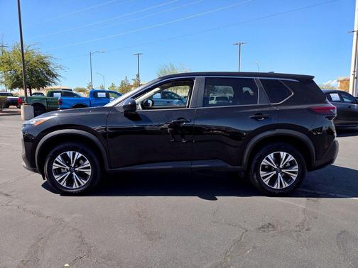 Super Black 2023 Nissan Rogue SV