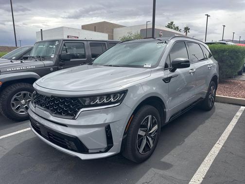 Wolf Gray 2023 Kia Sorento EX
