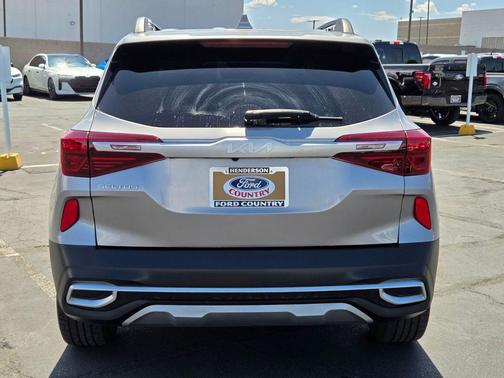 Steel Gray 2022 Kia Seltos Nightfall Edition