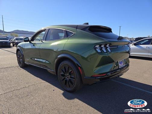 2025 Ford Mustang Mach-E Premium