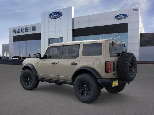 Desert Sand 2026 Ford Bronco Badlands