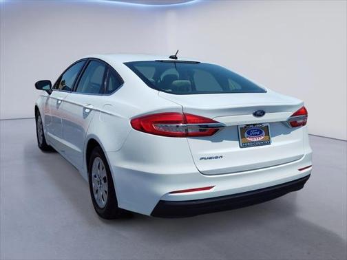 2019 Ford Fusion S