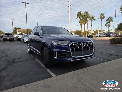 2024 Audi Q7 55 Premium Plus