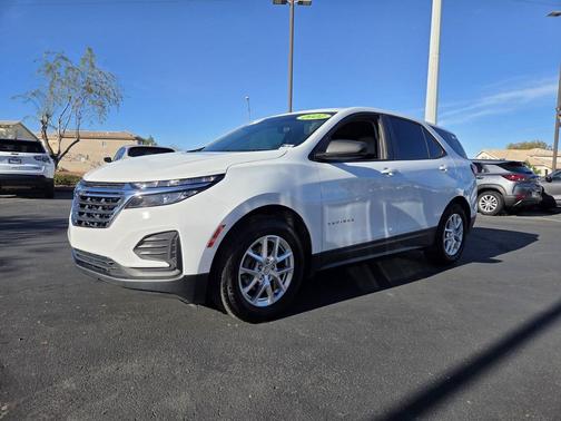 2022 Chevrolet Equinox LS