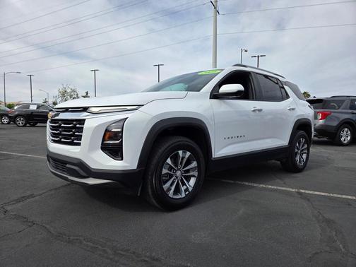 Summit White 2025 Chevrolet Equinox 1LT