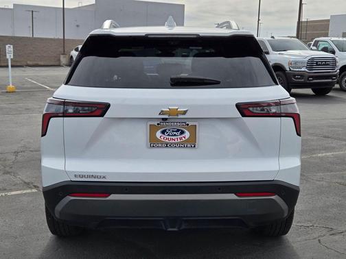 Summit White 2025 Chevrolet Equinox 1LT