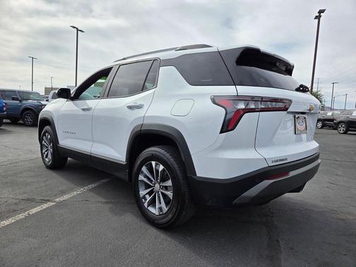 Summit White 2025 Chevrolet Equinox 1LT