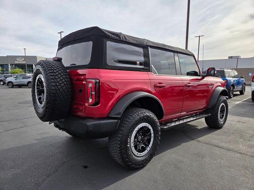 Rapid Red Metallic Tinted Clearcoat 2021 Ford Bronco Outer Banks