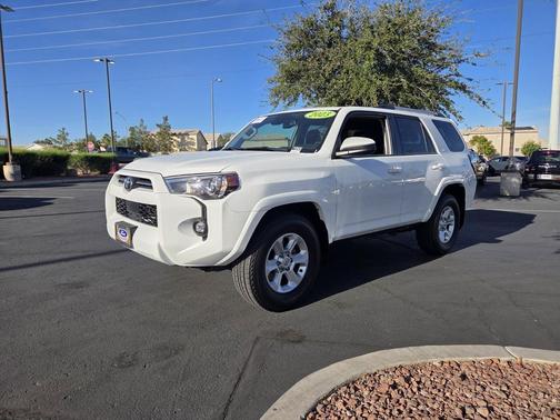 2023 Toyota 4Runner SR5