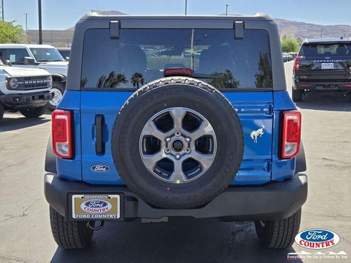 Velocity Blue Metallic 2026 Ford Bronco Big Bend