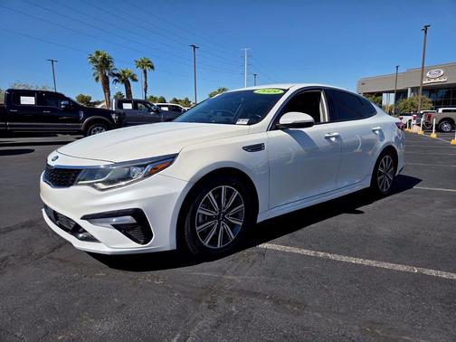 Snow White Pearl 2019 Kia Optima EX