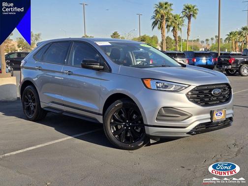 Iconic Silver Metallic 2024 Ford Edge SE