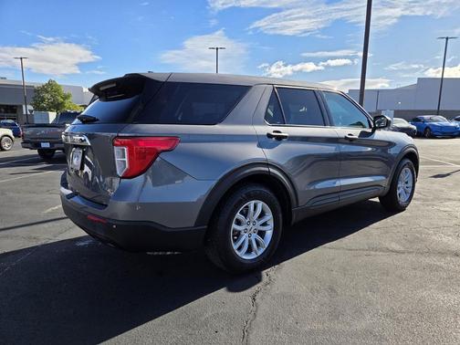 2021 Ford Explorer Base RWD