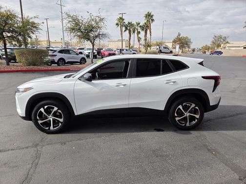 2024 Chevrolet Trax FWD 1RS