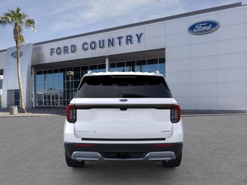 2025 Ford Explorer Platinum