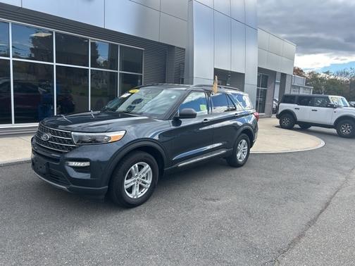 2024 Ford Explorer XLT