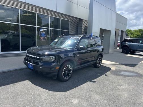 SHADOW BLACK 2023 Ford Bronco Sport OUTER BANKS