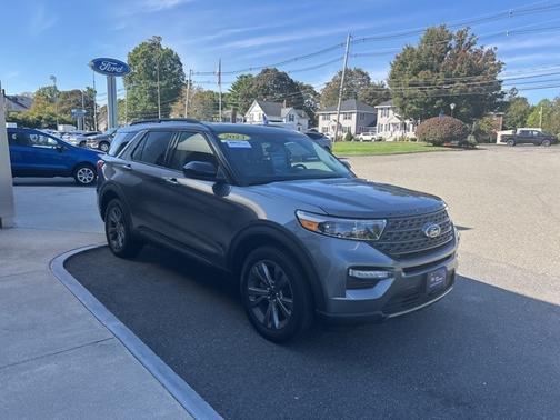 2023 Ford Explorer XLT