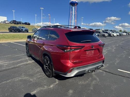 2022 Toyota Highlander XSE
