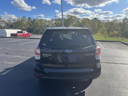 2018 Subaru Forester 2.5i Touring
