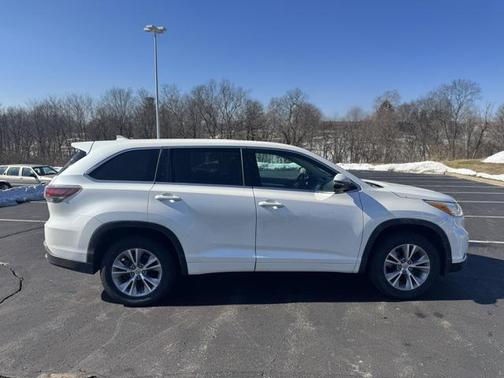 2014 Toyota Highlander LE Plus