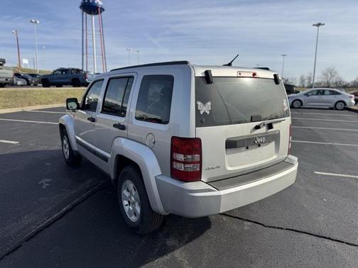2012 Jeep Liberty Sport
