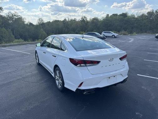 2019 Hyundai SONATA Sport