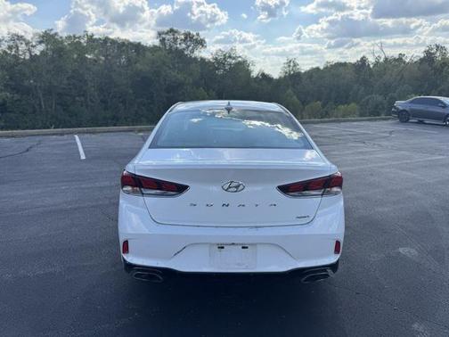 2019 Hyundai SONATA Sport
