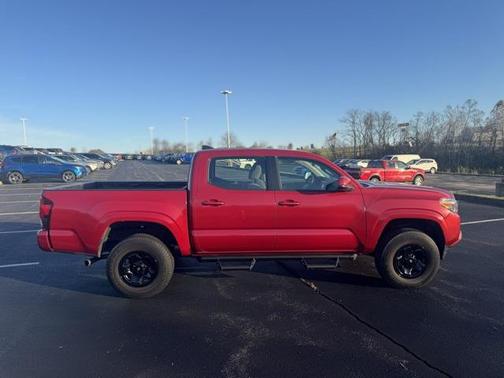 2018 Toyota Tacoma SR