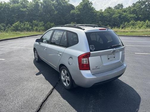 2008 Kia Rondo EX