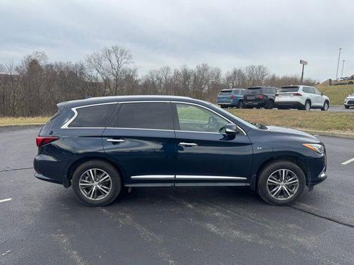 2018 INFINITI QX60 Base