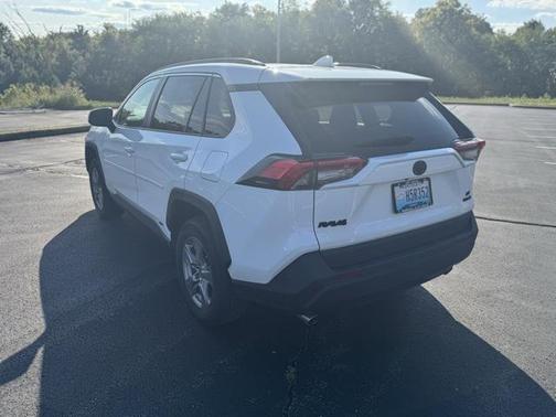 2023 Toyota RAV4 Hybrid LE
