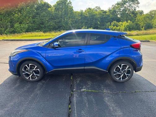 Blue Eclipse Metallic 2021 Toyota C-HR XLE