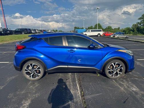 Blue Eclipse Metallic 2021 Toyota C-HR XLE