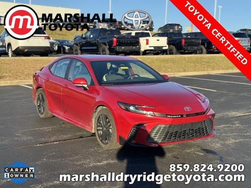 2025 Toyota Camry SE