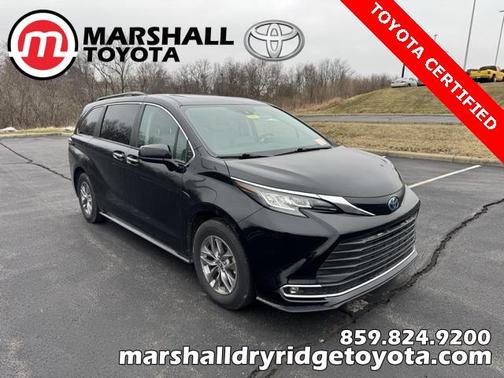 2023 Toyota Sienna XLE