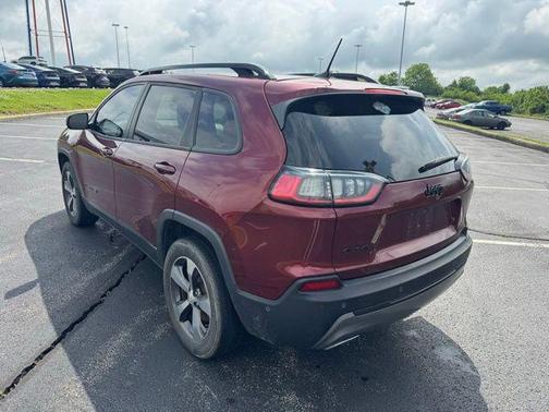 Velvet Red Pearlcoat 2019 Jeep Cherokee Limited