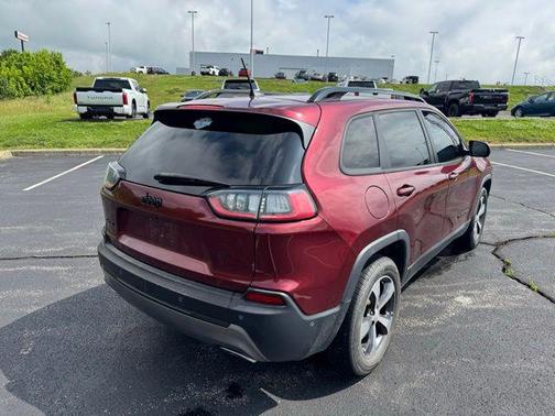 Velvet Red Pearlcoat 2019 Jeep Cherokee Limited