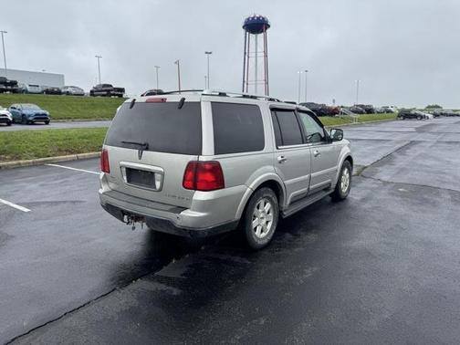 2003 Lincoln Navigator Luxury