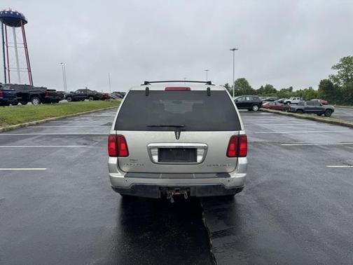 2003 Lincoln Navigator Luxury