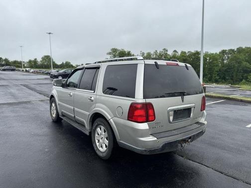 2003 Lincoln Navigator Luxury