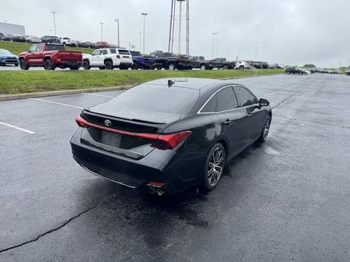 2019 Toyota Avalon Touring